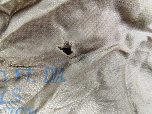 USGI VIETNAM WAR ERA 11FT PARACHUTE AND PACK - Picture 1 of 8