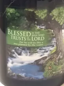 Geremia 17: 7-8 Tazza Caffè Nera Citazione Bibbia Cascata Spirituale Albero CTAinc - Foto 1 di 5