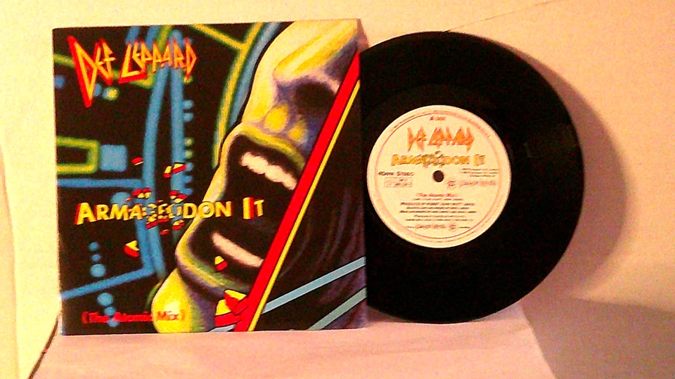 Def Leppard,Phonogram,"Armageddon It"UK,7" 45 with P/S,1988 classic, Mint - Image 1 of 1