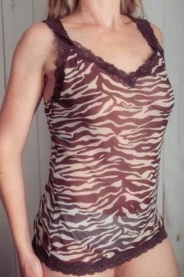 Gap Body Vintage Y2K Malha Transparente Zebra Chemise Cami XL Marrom Novo com etiquetas - Imagem 1 de 4