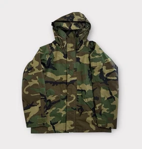 U.S. Military Woodland Parka Jacket Mens Large Camo Goretex Hooded - Picture 1 of 8