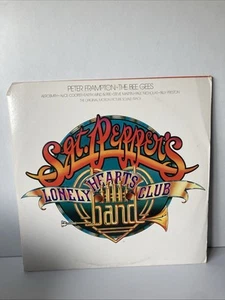 SGT. PEPPERS LONELY HEARTS CLUB BAND Frampton Bee Gees With poster USA Press - Picture 1 of 10