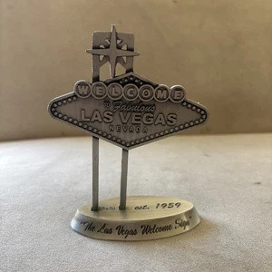 VTG. PEWTER"WELCOME TO FABULOUS LAS VEGAS SIGN" PAPERWEIGHT / SOUVENIR MCM[ - Picture 1 of 4