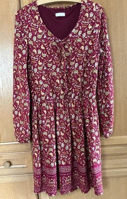 Kleid Gr. 36 Damen Winter Langarm knielang  wie neu von Cheer dkl.rot Paisley - Bild 1 von 4