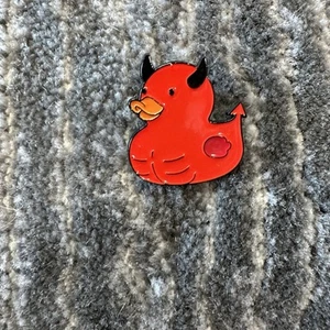 Enamel Pin Duck Devil Backpack Funny Red Demon Evil Duckie Halloween New - Picture 1 of 4