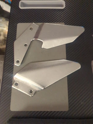 02-09 Suzuki GS500F Foot Guard Set Left Right leg heel 88-00 GS500E 01-02 GS500 - Image 1 of 2