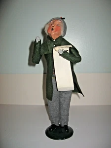 Byers' Choice Carolers 1991 Man with Sheet Music Figure Handmade 13" Tall - Picture 1 of 6