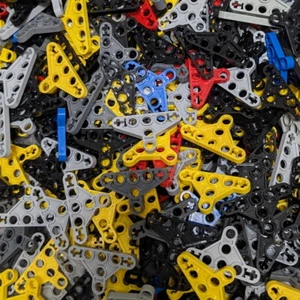 Used LEGO® - 500g-Packs - Technic, Lifarm - 2905+99773 - Balken, Dreieck Dünn 3 - Picture 1 of 1