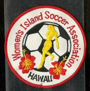 Parche bordado vintage de la Asociación de Fútbol de la Isla de la Mujer de Hawaii - Imagen 1 de 2