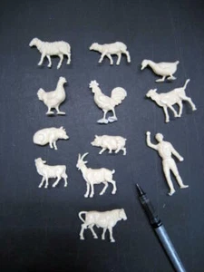 New Marx Toys reissue 12 piece Set Farmer & Farm Animals Figures w/warranty - Picture 1 of 3