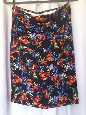 Papaya Weekend Skirt Floral Summer Stretchy Pull On Size 12 BNWT Back Split - Image 1 of 4