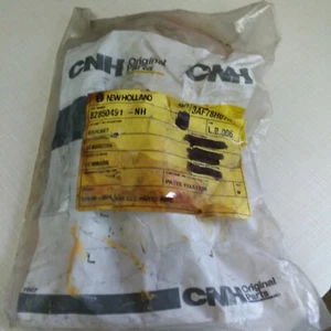 FOR CASE CNH BRACKET NEW HOLLAND SEK602206 445D 545D - Picture 1 of 3