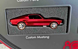 2025 Hot Wheels RLC 80° Anniversario Originale Dolce 16 Rosso Rubino Custom Mustang - Foto 1 di 5