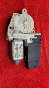 228479 Motor Fensterheber links hinten VW Golf IV (1J) 1J0959801C - Bild 1 von 3