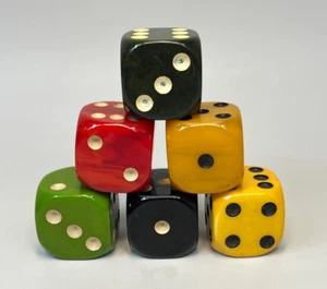 6 Antique Butterscotch Amber Catalin Bakelite Casino Dice Red Green Yellow 30mm - Picture 1 of 13