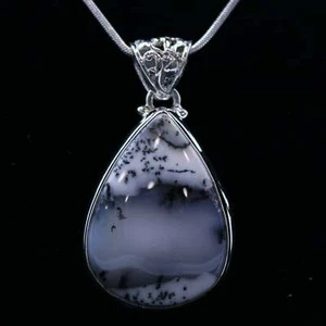 Dendritischer Opal Träne Anhänger -- Höhe: 1,5" Breite: 1" - Bild 1 von 3