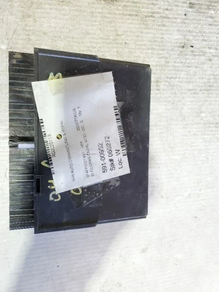 Ford Focus 2001-2007, base multifunción de módulo derecho, PN-1S7T15K600JD Foto 1 de 4