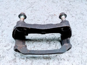 NISSAN MURANO Z50 O/S/F DRIVER SIDE FRONT BRAKE CALIPER CARRIER - Picture 1 of 1
