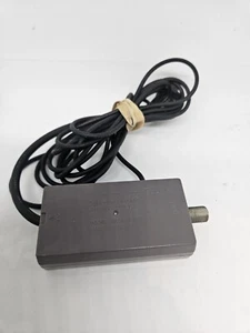 Interruptor adaptador de cable RF/AV original OEM Nintendo NES (NES-003) cable coaxial genuino - Imagen 1 de 6