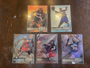 Lot of 5 1997-98 SKYBOX METAL Universe Ewing/Mutombo/Morning/Anderson/Stoudamire - Picture 1 of 7