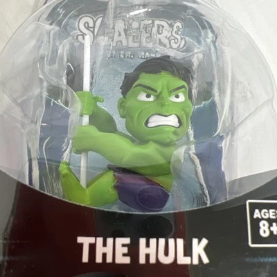 Figura NECA Scalers “The HULK” Marvel Avengers, Nueva Precintada, Cuelga del Cordón. (E4) Foto 1 de 4