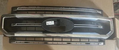 OEM 2020 2021 2022 FORD F250 F350 F450 PLATINUM SUPER DUTY GRILLE GRILL - Image 1 of 2