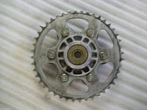 Ducati SS 620 i.e. Sport Monster Kettenradträger Kettenrad sprocket carrier - Picture 1 of 1