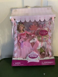 Disney Princess Aurora Spring Fair Doll with Pony & 5 Hair Clips NRFB NEW - Picture 1 of 5