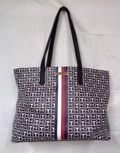 Borsa tote Tommy Hilfiger ~ 69J6975 001 logo T bianco e nero ~ $ 128 vendita al dettaglio / nuova con etichette - Foto 1 di 12