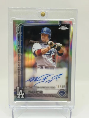 2025 Topps cromo Nomar Garciaparra refractor 18/50 veterano automático Foto 1 de 2