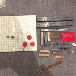 Mega Bloks Accessories From Call of Duty CNG84 Zombie Restaurant Building Toy - Picture 1 of 6