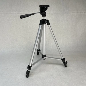 Kodak Video/Camera Gear Tripod - Picture 1 of 7