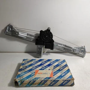 ALZACRISTALLO ELETTRICO POSTERIORE DX FIAT BRAVO ORIGINALE 51779575 - Imagen 1 de 5