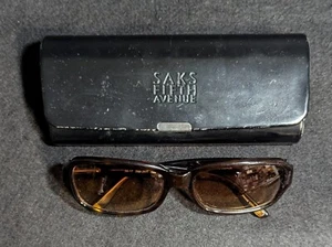 Gafas de sol cuadradas Saks Fifth Ave para mujer S5A 25/S 086 RJ marrón 56-17-135 y estuche - Imagen 1 de 11