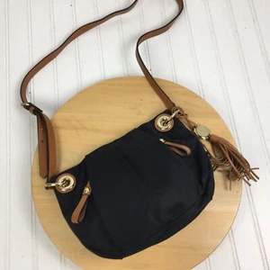 Vince Camuto Cris Crossbody Bag Purse Black Nylon Leather Strap - Picture 1 of 8