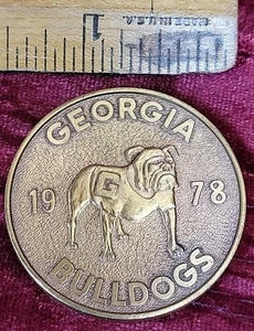 UGA UNIVERSITY OF GEORGIA BULLDOGS FOOTBALL 1978 SCHEDULE COIN TOKEN MEDALLION - Picture 1 of 6