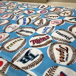Vintage 2000 MLB Baseball Balls Team Logo Fabric 4 Yards - Picture 1 of 8