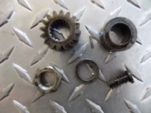 2000 HONDA XR80 R CLUTCH/CRANK SIDE GEARS XR 80R 80CC  - Foto 1 di 5