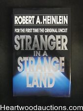 Stranger in a Strange Land par Robert A. Heinlein