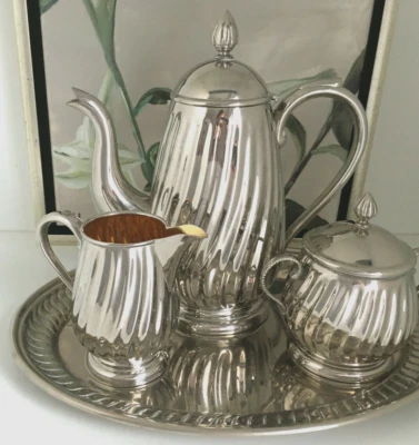 Kaffee Service Antik auf Tablett Kanne Zucker Milch Silberauflage - Bild 1 von 4