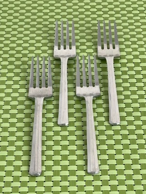 Herramientas del Comercio LECEIL Acero Inoxidable 4 Tenedores de Ensalada Cubiertos Brillantes Japón - 6 5/8" Foto 1 de 4