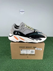 Size 9.5 - adidas Yeezy Boost 700 Low Wave Runner - OG Box - Picture 1 of 15