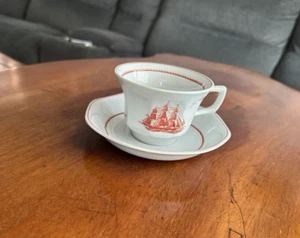 Wedgwood Flying Cloud flache Tasse und Untertasse Set - Bild 1 von 9