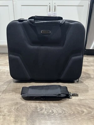 Kenneth Cole Maletín Rígido Negro Portátil Mensajero Bolso Foto 1 de 4