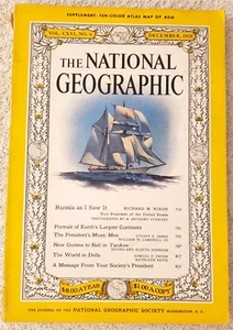 National Geographic December 1959 Russia New Guinea to Bali Dolls - Imagen 1 de 2