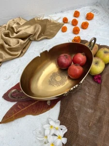 Brass Decorative Fruit Bowl / Centre Table Bowl / Oval Bowl - Picture 1 of 12