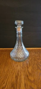 Vintage Mogen David Etched Diamond Pattern Glass Decanter with Stopper Lid - Picture 1 of 4