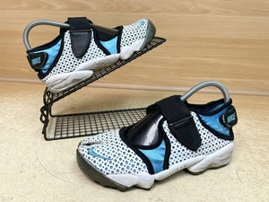 Nike Air Rift Premium White & Blue Split Toe Summer Trainers Shoes Size UK 5.5 - Picture 1 of 22