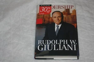 Leadership Through the Ages : A Collection of Favorite Quotations by Ken Kurs... - Imagen 1 de 1