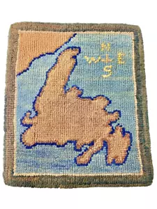 Grenfell Industries Hooked Rug NFLD Map Compass Mat Newfoundland - Picture 1 of 24